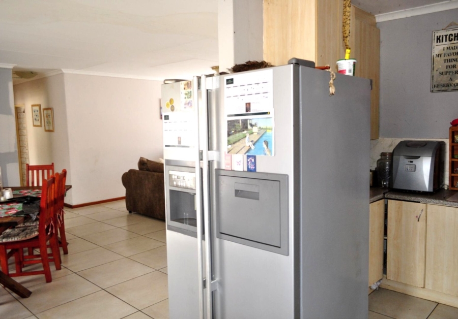 3 Bedroom Property for Sale in Wavecrest Eastern Cape